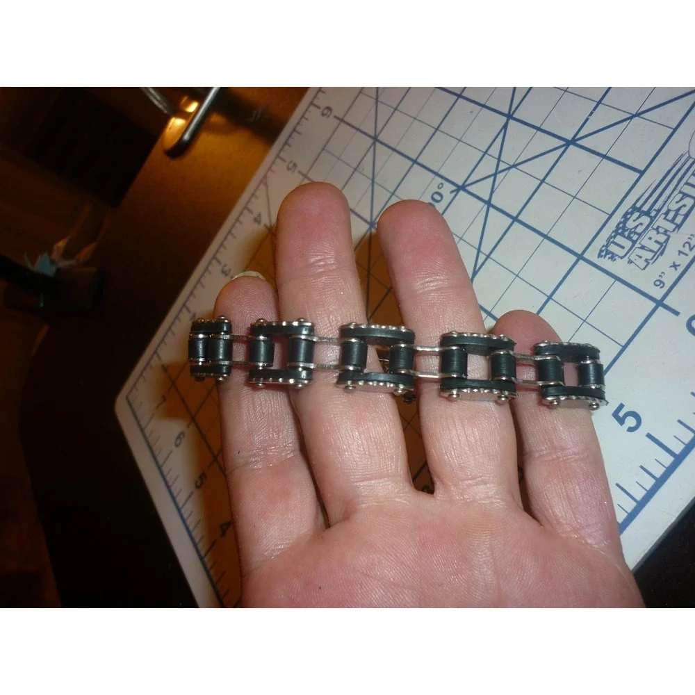 Mens Stainless Steel Black Rubber Motorcycle Chain Link Biker Bracelet 8.5in